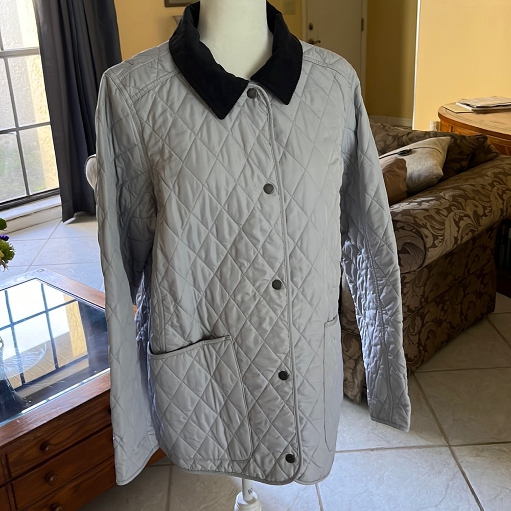 Barbour summer weight jacket. Excellent condition.